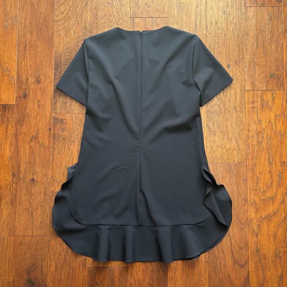 Escada Navy/Black Virgin Wool Ruffle Hem Tunic Top | Size 34 | NWOT - Picture 4 of 10